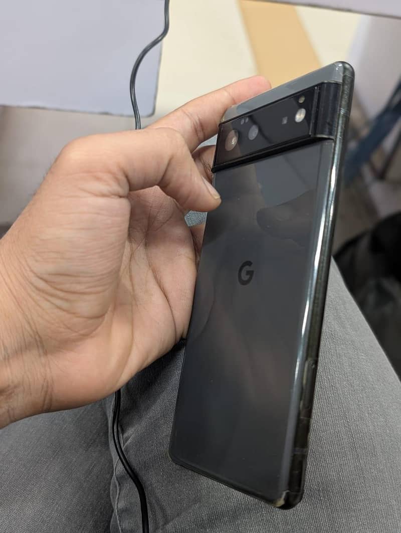 Google Pixel 6 (39000) 1