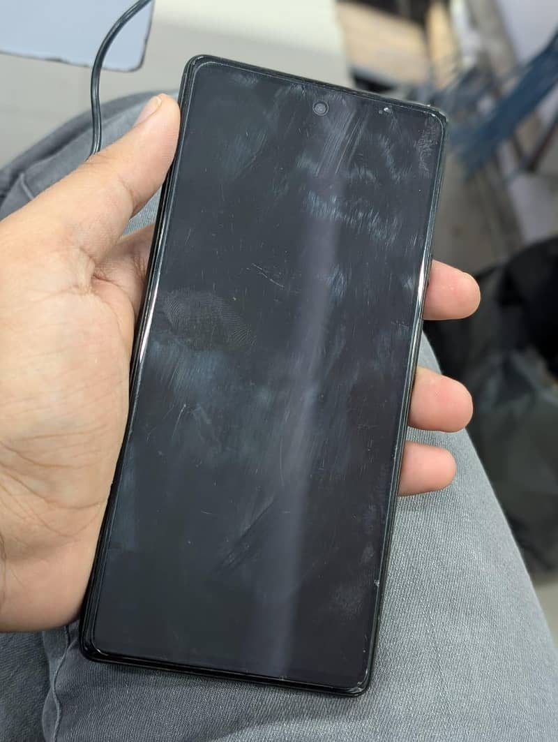 Google Pixel 6 (39000) 2