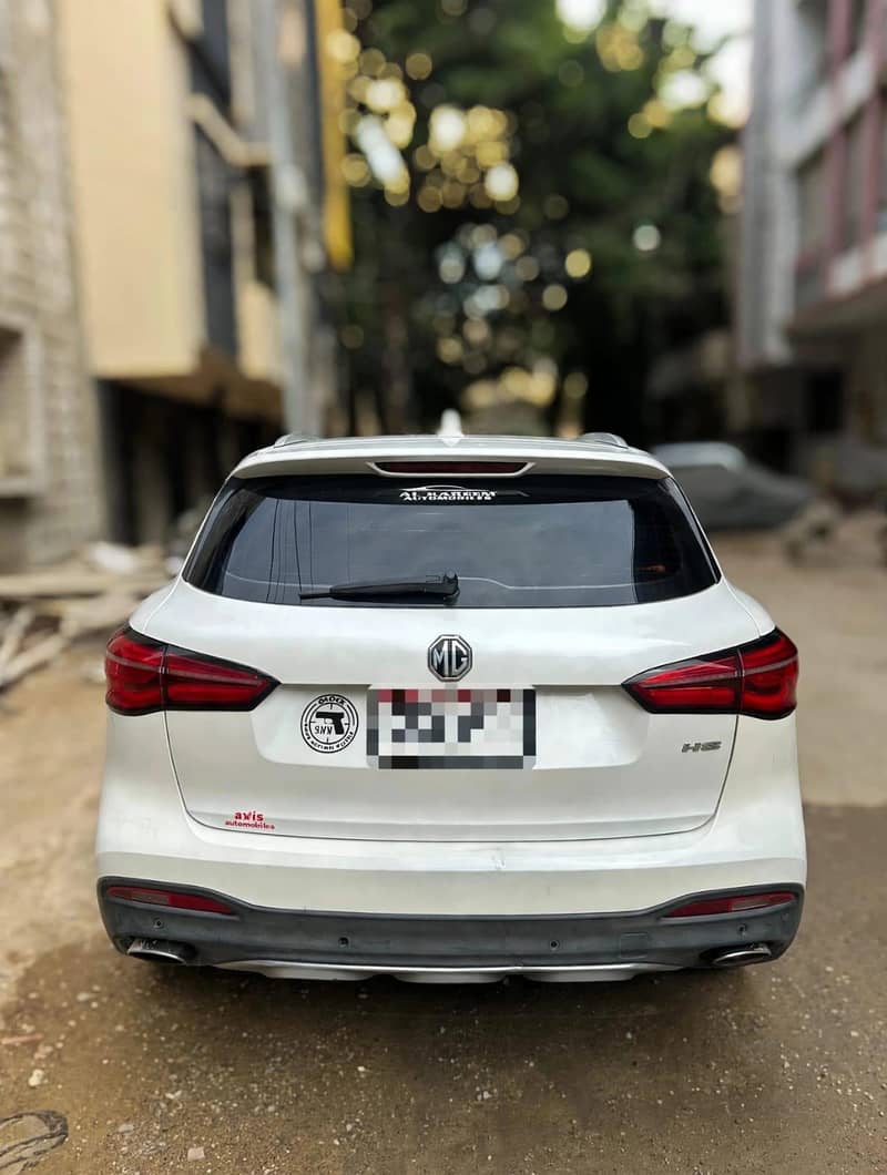 MG HS 2021 6