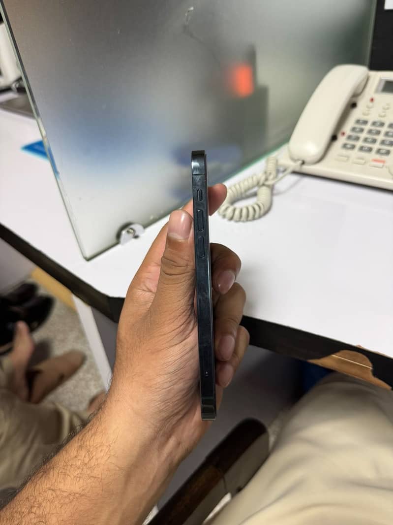 Iphone 12 Pro 1