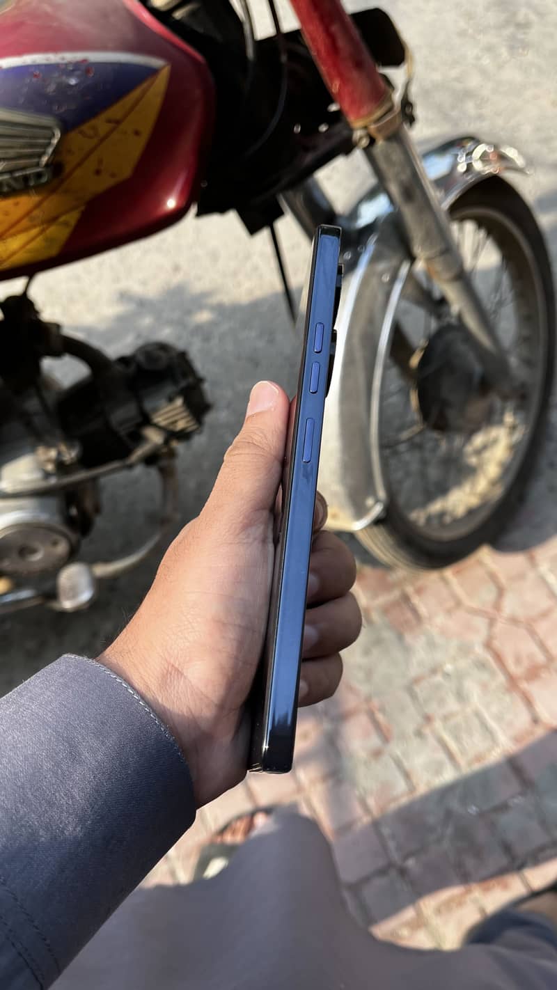 Tecno CAMON 20 3
