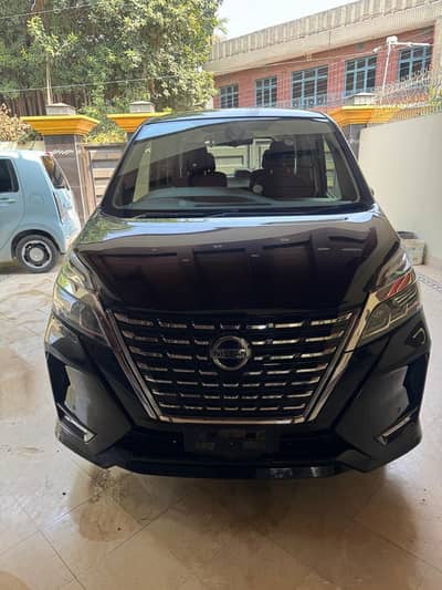 Nissan Serena 2021