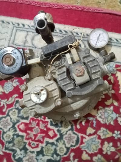 Landi Renzo CNG Ket and gass meter