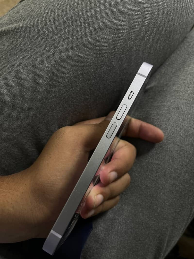 Apple iPhone 14 JV 2