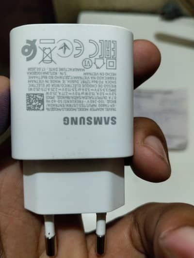 03124672016 Samsung original charger adapter available urgent sale.