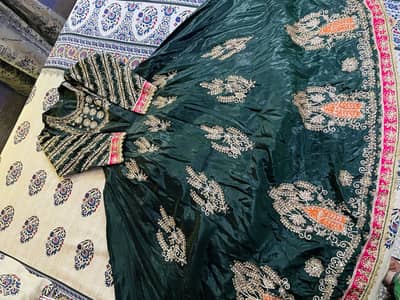 Pre-Loved Bottle Green Bridal Maxi with Golden Embroidery
