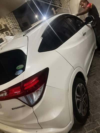 Honda Vezel 2015