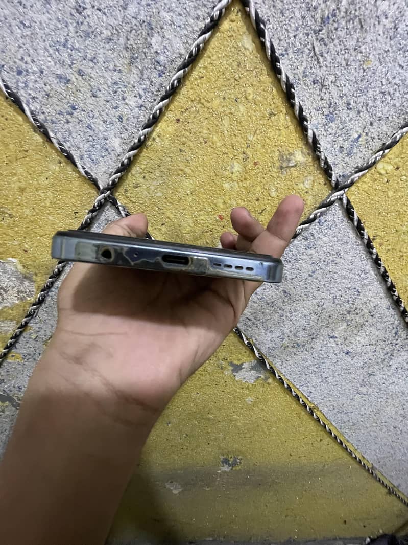 Infinix Note 30 2