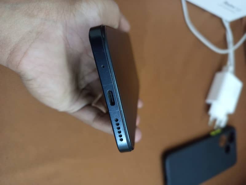 Xiaomi Redmi 13 3