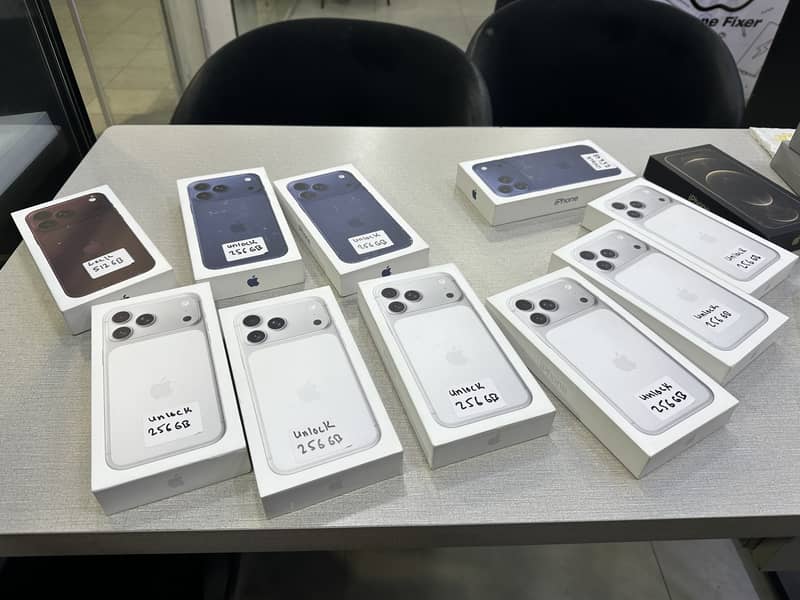 Apple iPhone 17 Pro Max 0