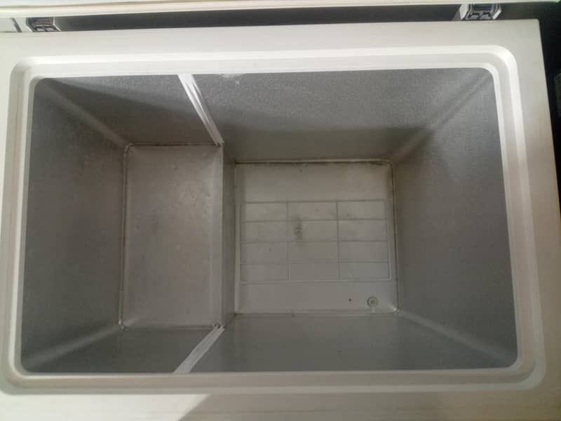 single door freezer 1
