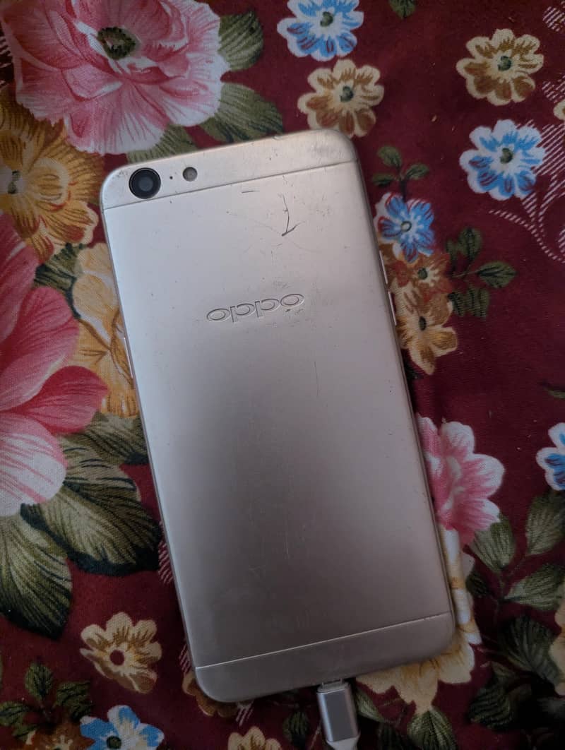 OPPO A57 2016 1