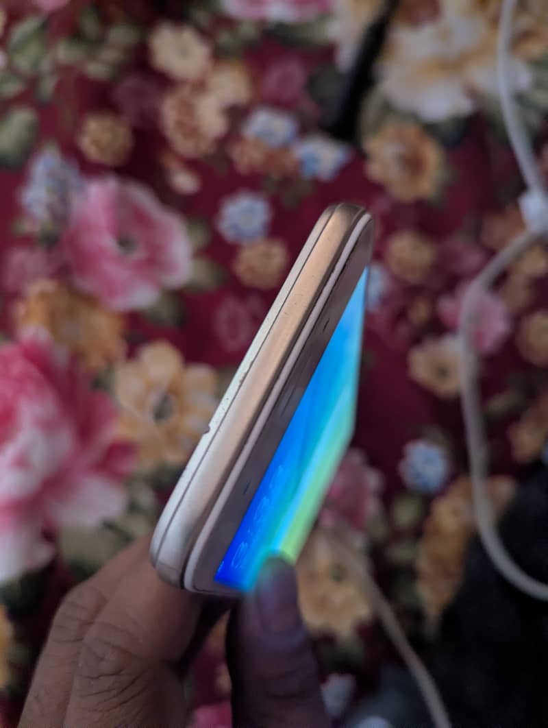 OPPO A57 2016 3