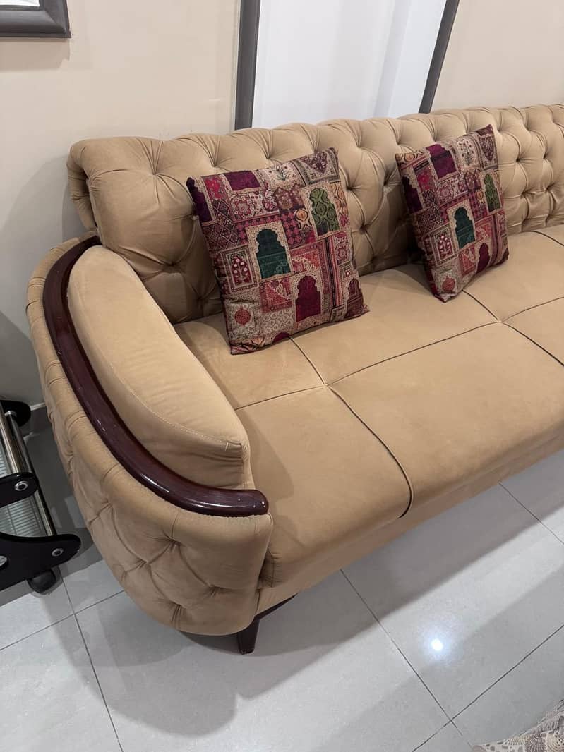 7 seater 0