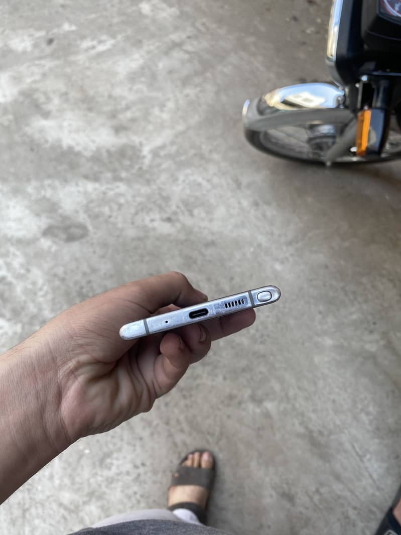 Samsung Mobile Note 10 Plus 1