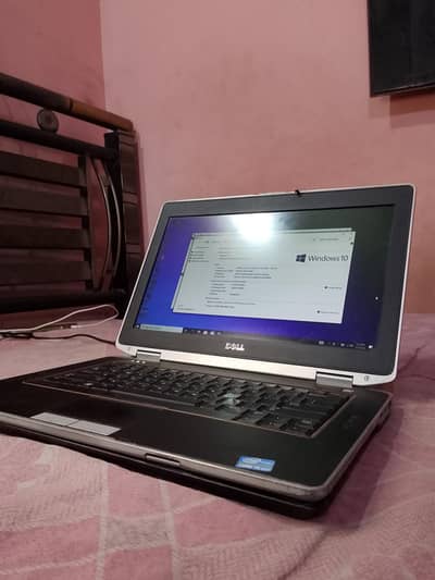 laptop for sell Vip Condition me hai