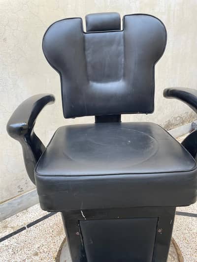 Chair for Saloon or Barbar Shop