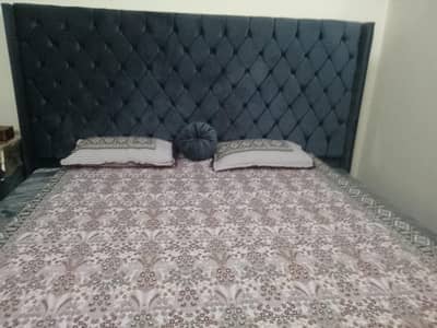 4 month used ha full ok ha koi issue ni ha Is ma