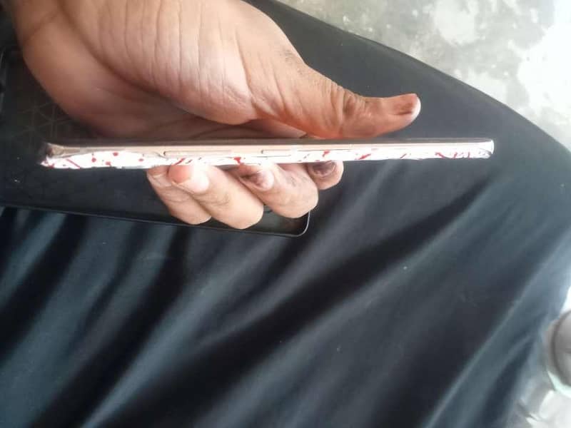 Samsung Mobile S10 Plus 8