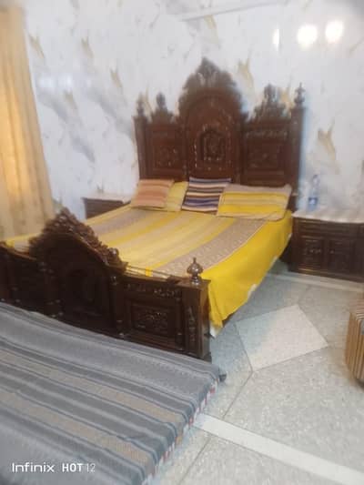 Double Bed Without Mattress & Dressing Table for Sale