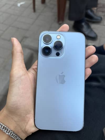 Apple iPhone 13 Pro