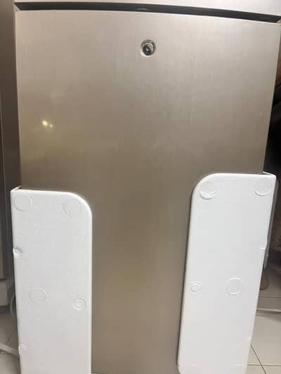 Haier refrigerator HRF-246