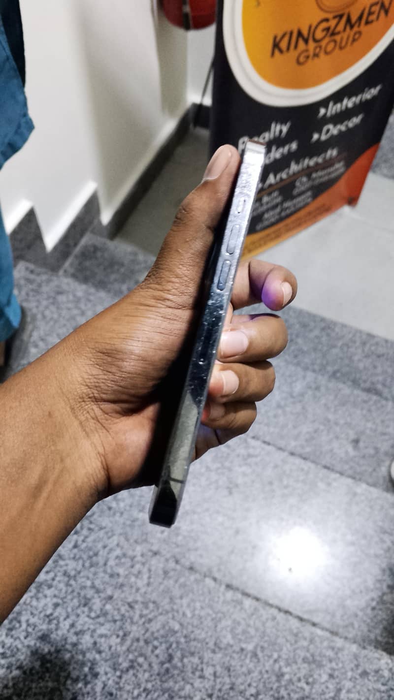 Apple iPhone 13 Pro 5
