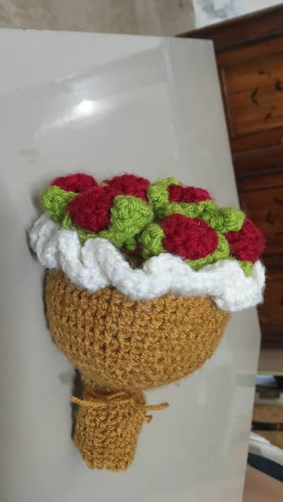beautiful crochet bouquet