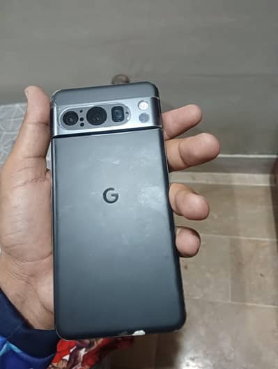 Google Pixel 8 Pro