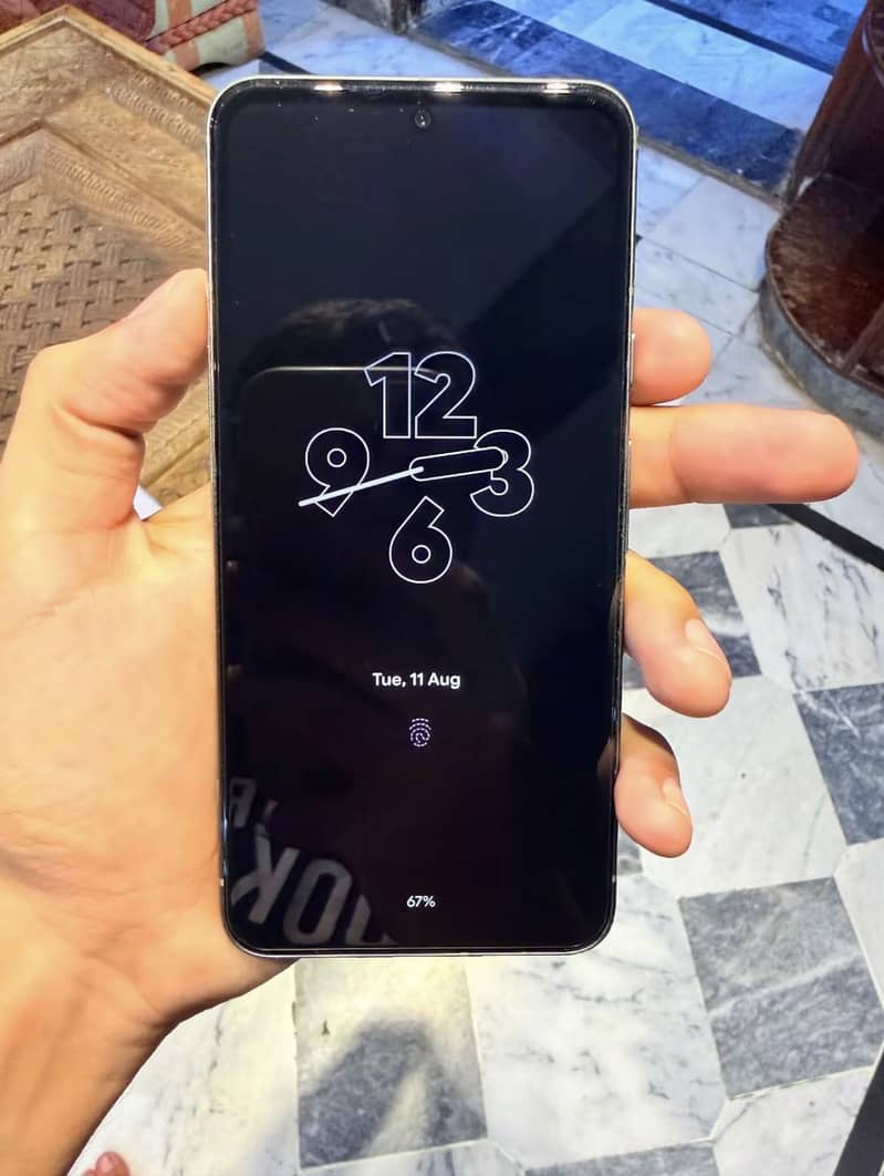 Google pixel 8 2
