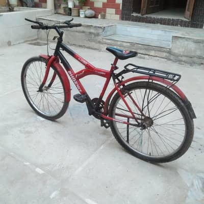 very good condition 10/plase ankhain khol kar discription read karain