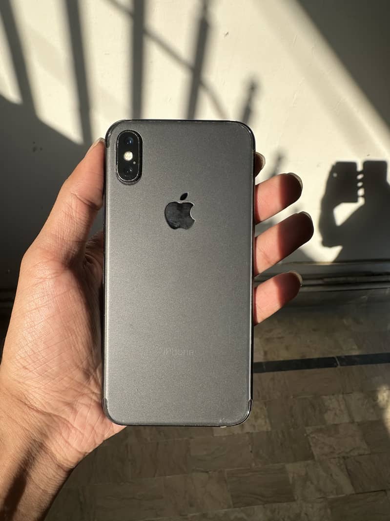 Apple iPhone X 0