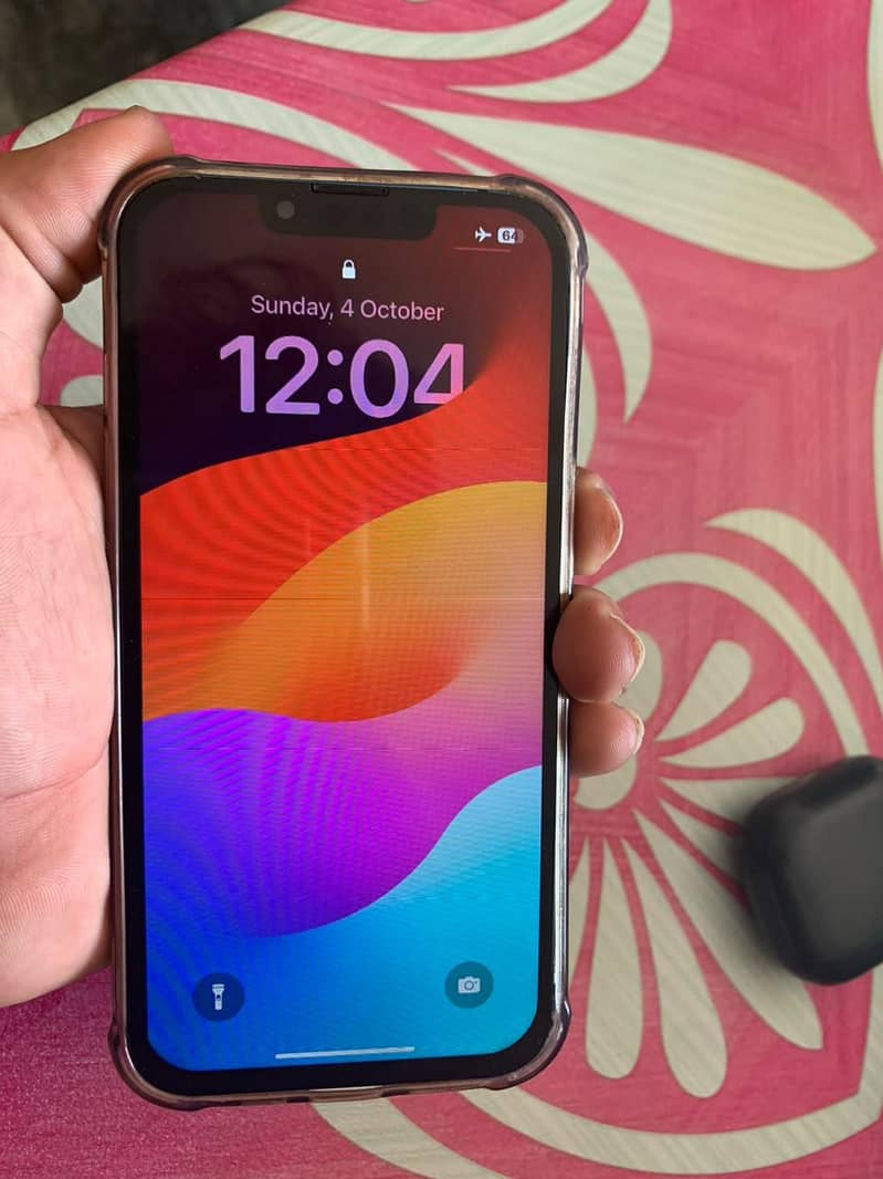 Apple iPhone 13 2