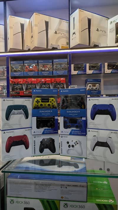 All accessories controllers and disc available