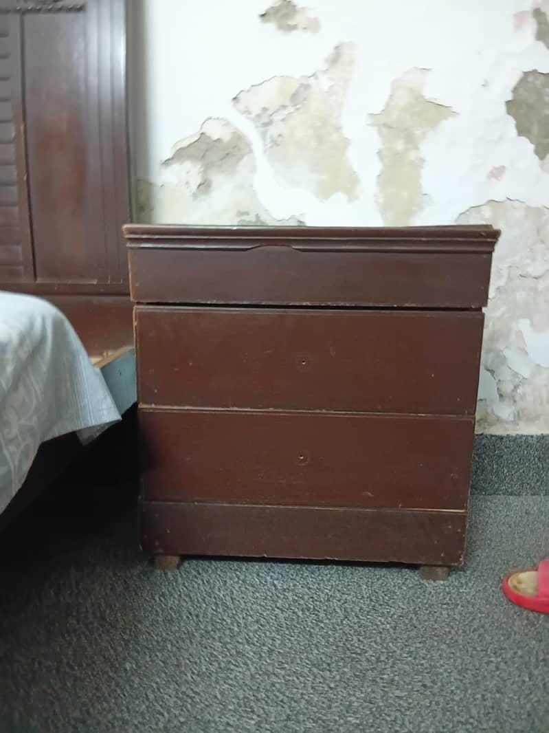 bed and side table 1