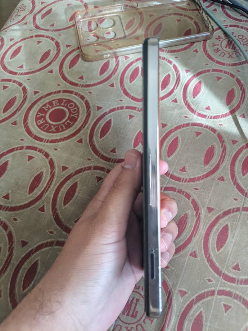Infinix Note 30 4