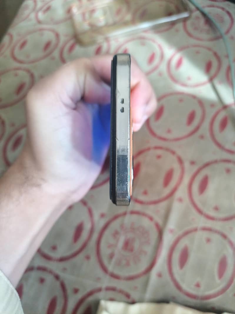 Infinix Note 30 5