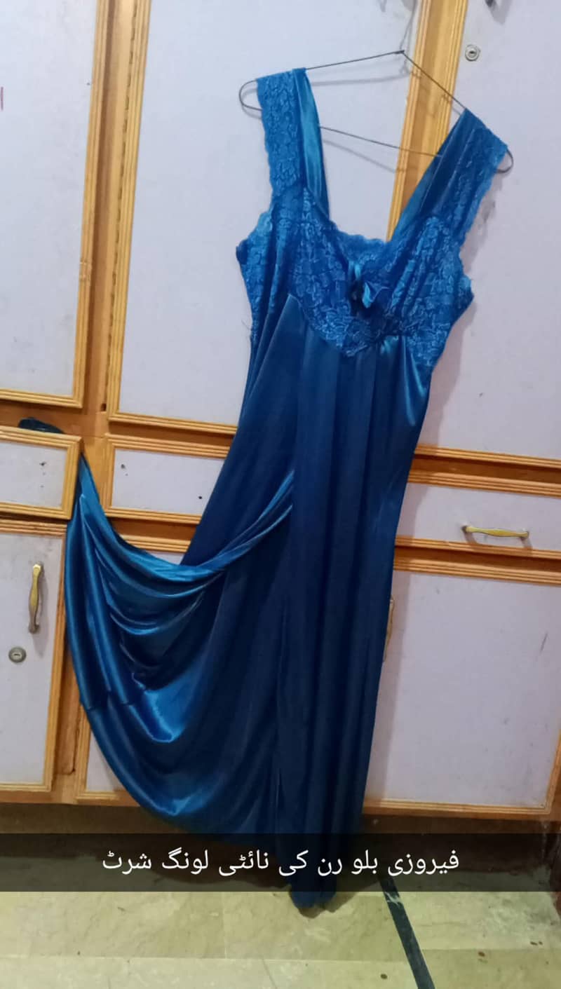 سلے ہوئے کپڑے تھری پیس سوٹ ہاتھ کی کڑھائی والے سوٹ شموز سلک شفون 8