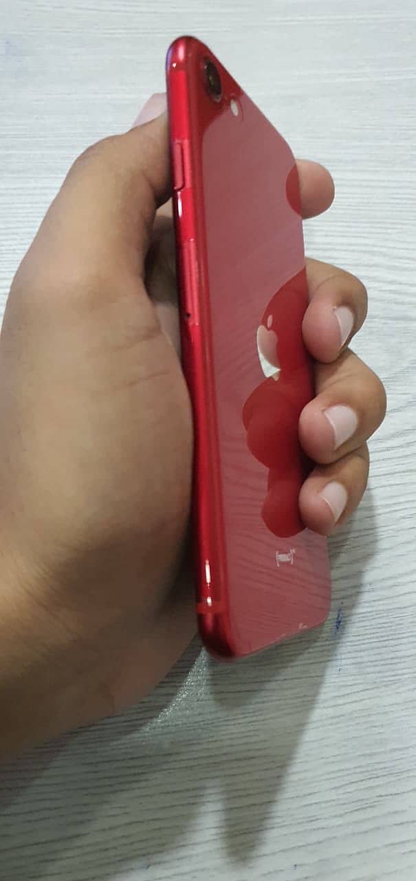 Apple iPhone SE 2