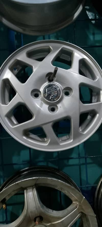 genwean rim 13 size wagnor