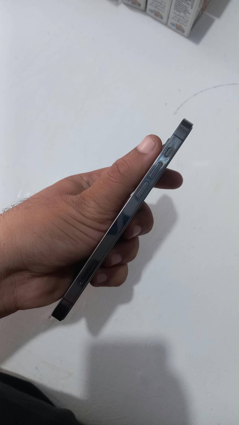 Apple iPhone 12 Pro 5