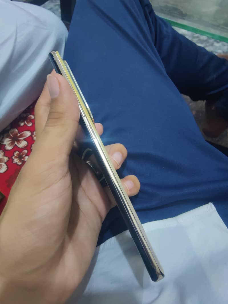 Infinix Zero 30 3