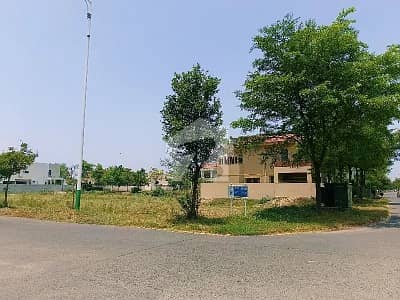 1 Kanal Plot No-3853 Block Y Top Location of Phase 7 DHA Lahore For Urgent Sale