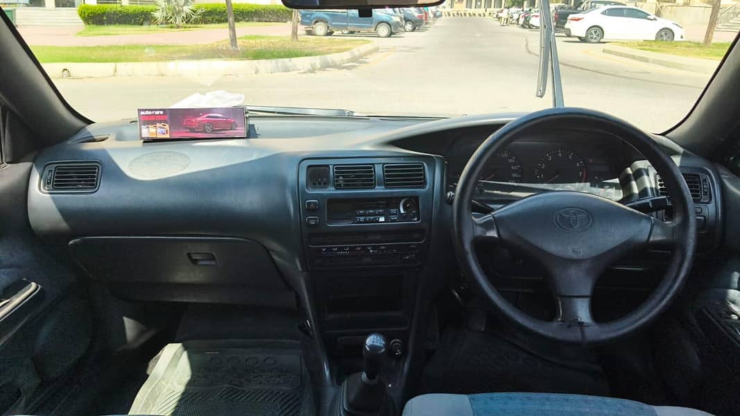 Toyota Corolla XE 1998 14