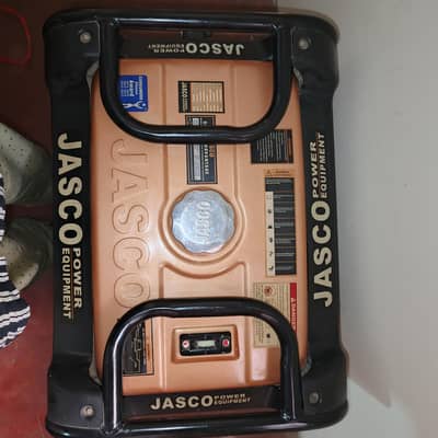 JASCO JAS800 Portable Generator 220V Excellent Condition