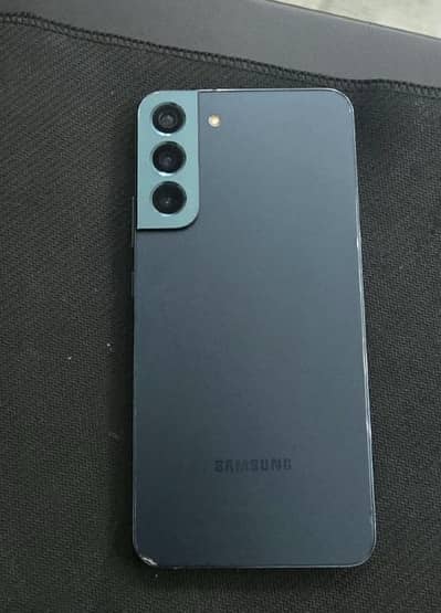 Samsung Mobile S22 Plus