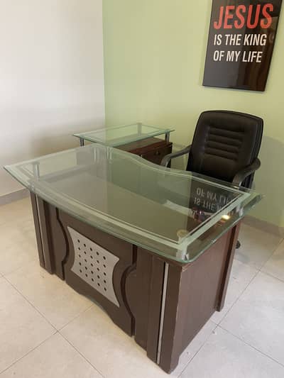 Office table and side table with Glass Top