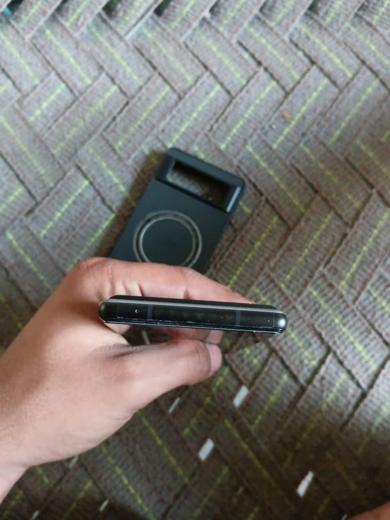 Google Pixel 6 4