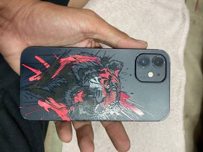 Apple iPhone 12