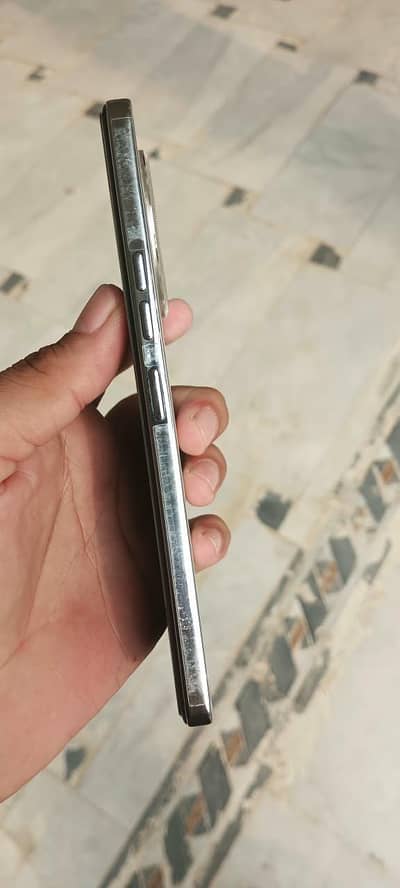Tecno CAMON 30